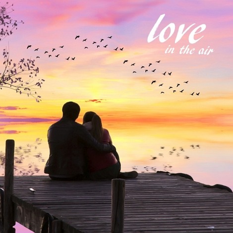 1 album - Love In The Air (MP3 do pobrania)